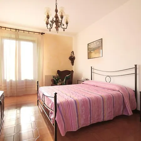 Antica Torre Nyaraló Velva